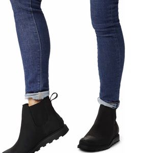 NWB Sorel Ainsley Waterproof Chelsea Boots 8M $180.00